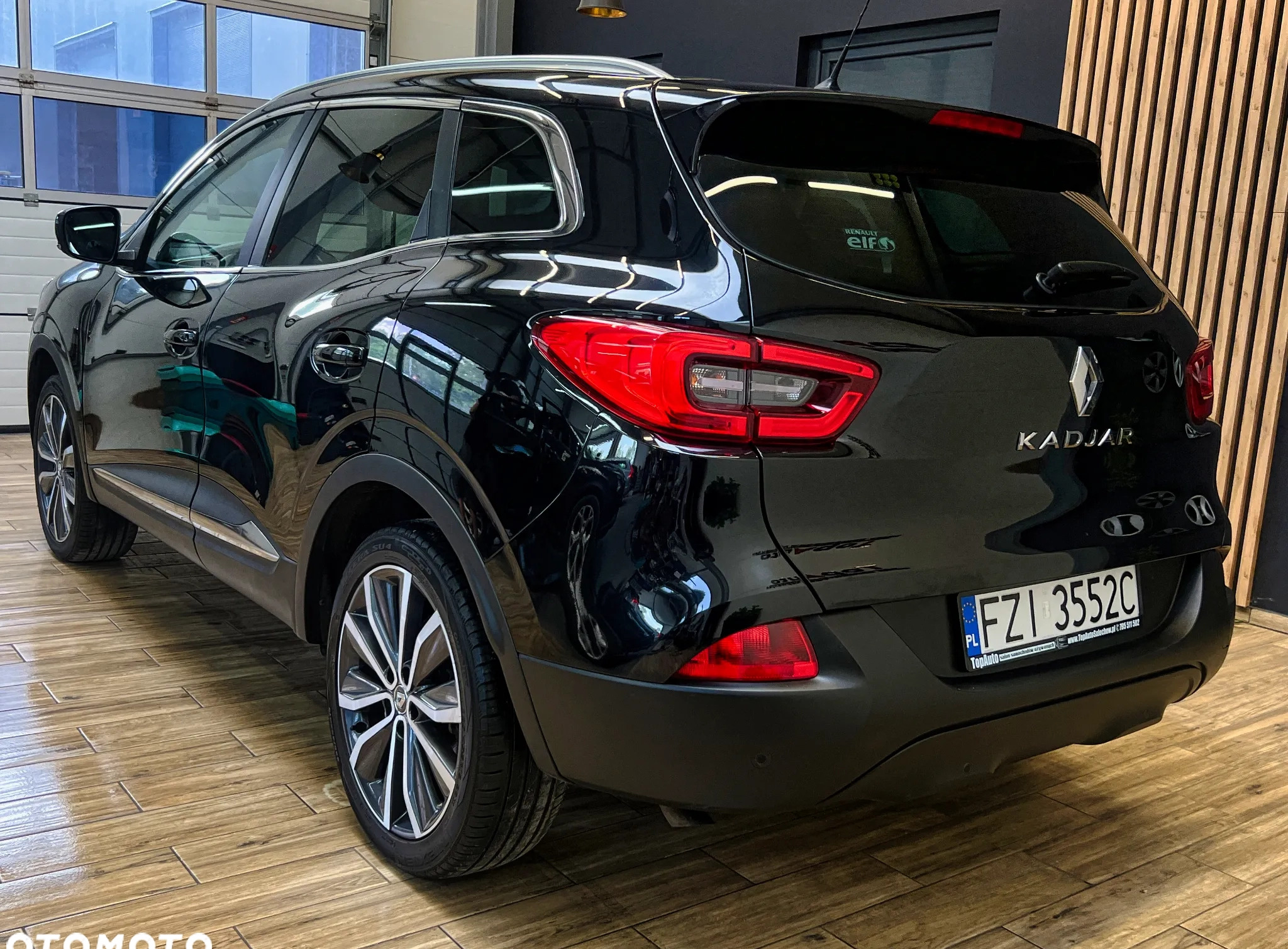 Renault Kadjar cena 59900 przebieg: 140000, rok produkcji 2017 z Gdańsk małe 667